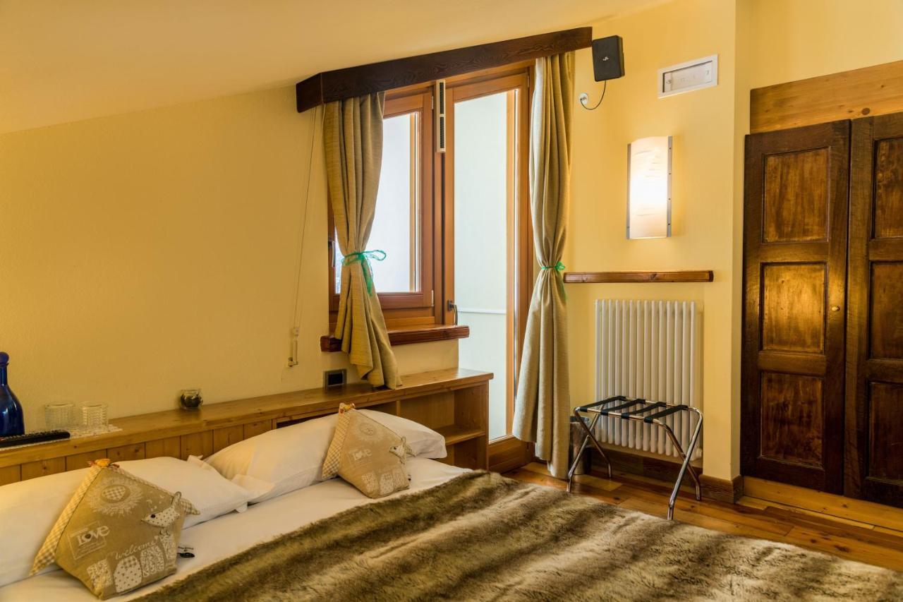 Shatush Hotel Courmayeur Exterior foto